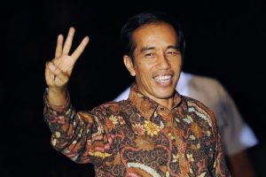 Bahaya Lobi Meja Makan Jokowi