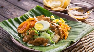 Sayur Belum Tentu Bikin Kurus, Siasati Kalori Gado-gado